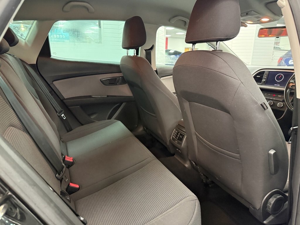 Used SEAT Leon 2019 for sale - 77328302: Photo 4