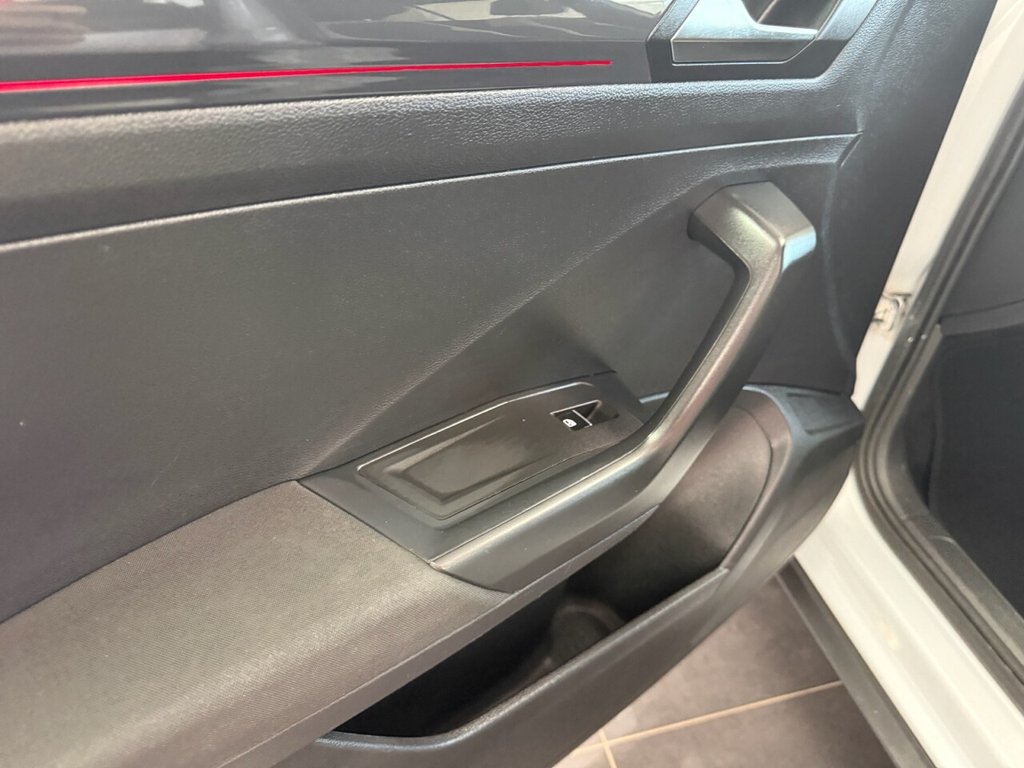 Used Volkswagen T-Roc 2018 for sale - 78181889: Photo 17