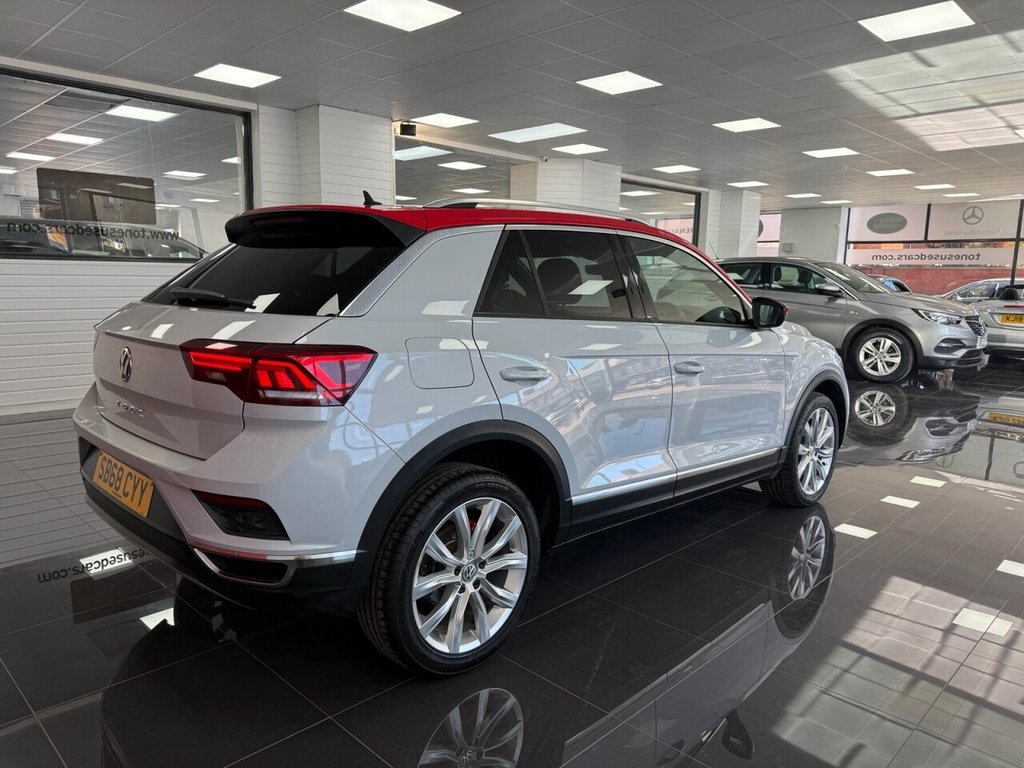 Used Volkswagen T-Roc 2018 for sale - 78181889: Photo 2