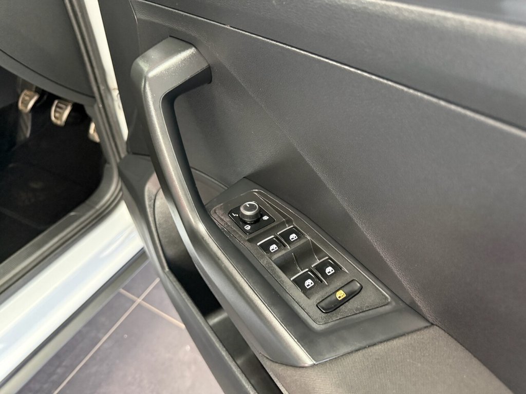 Used Volkswagen T-Roc 2018 for sale - 78181889: Photo 26