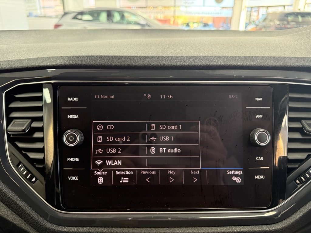 Used Volkswagen T-Roc 2018 for sale - 78181889: Photo 36