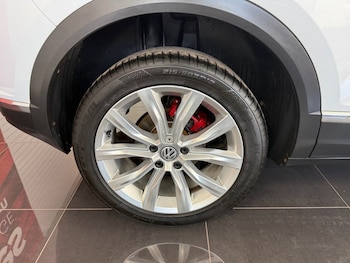 Used Volkswagen T-Roc 2018 for sale - 78181889: Photo