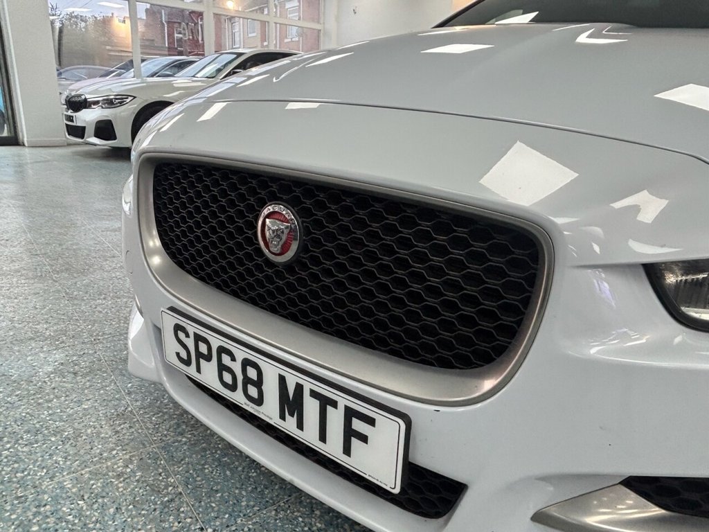 Used Jaguar XE 2018 for sale - 77276425: Photo 12