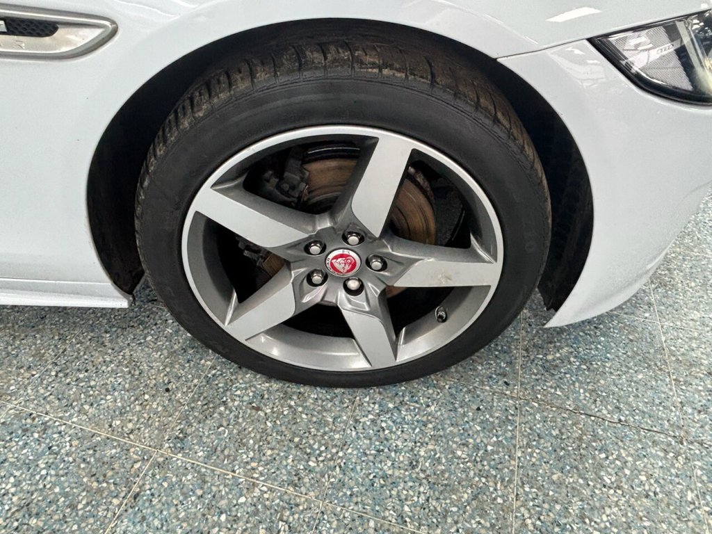 Used Jaguar XE 2018 for sale - 77276425: Photo 13