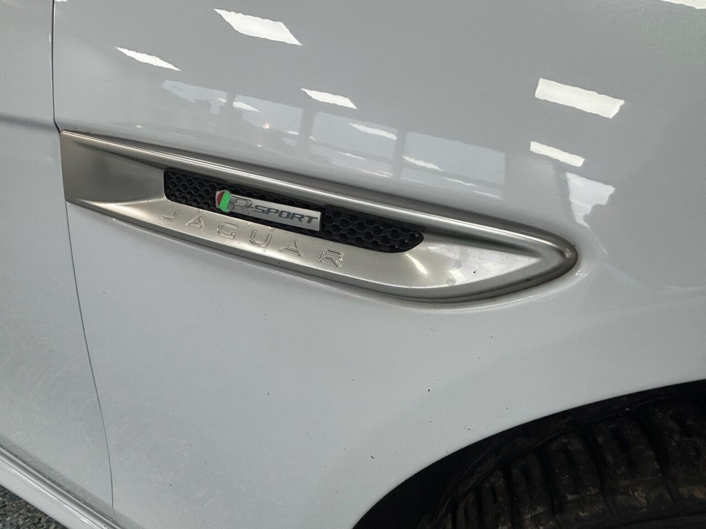 Used Jaguar XE 2018 for sale - 77276425: Photo 14