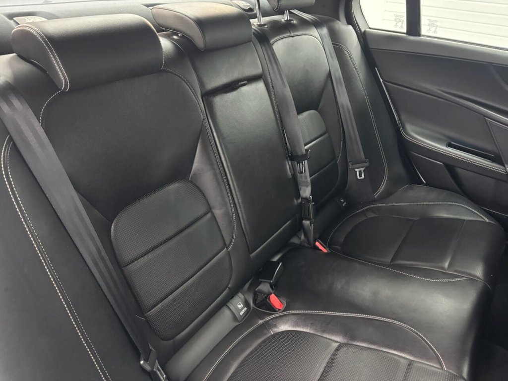 Used Jaguar XE 2018 for sale - 77276425: Photo 28