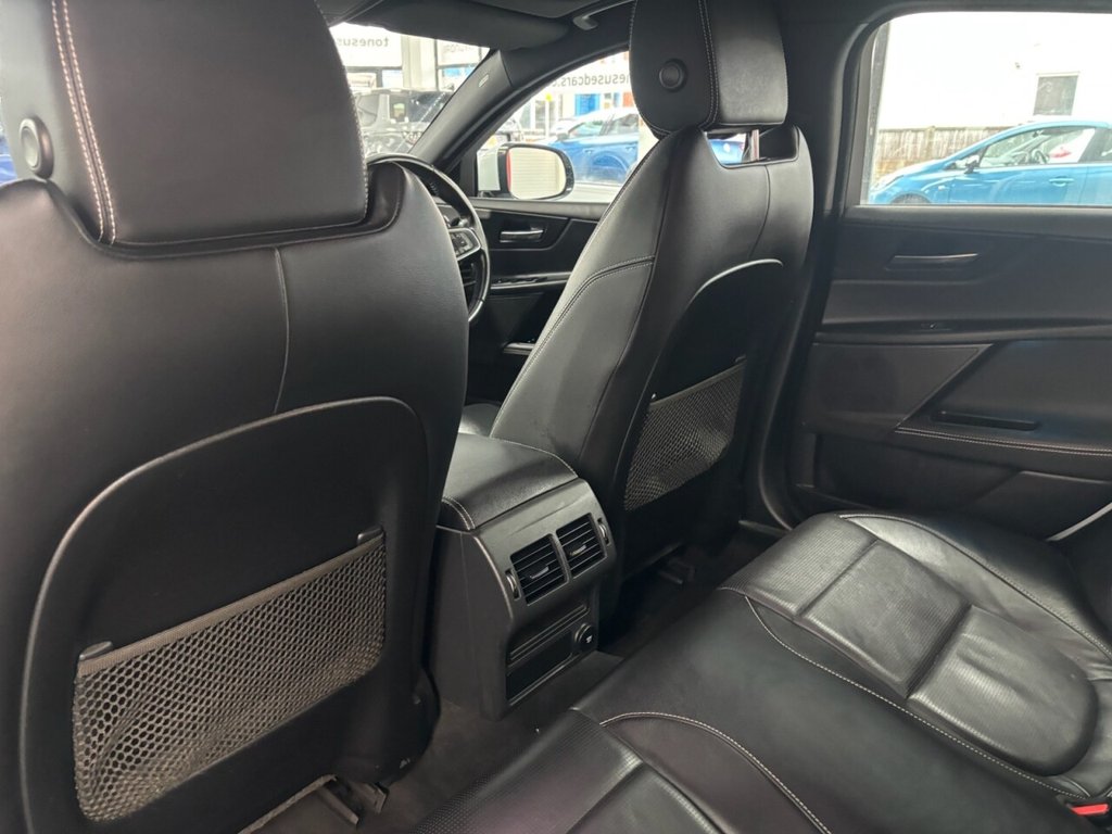 Used Jaguar XE 2018 for sale - 77276425: Photo 33