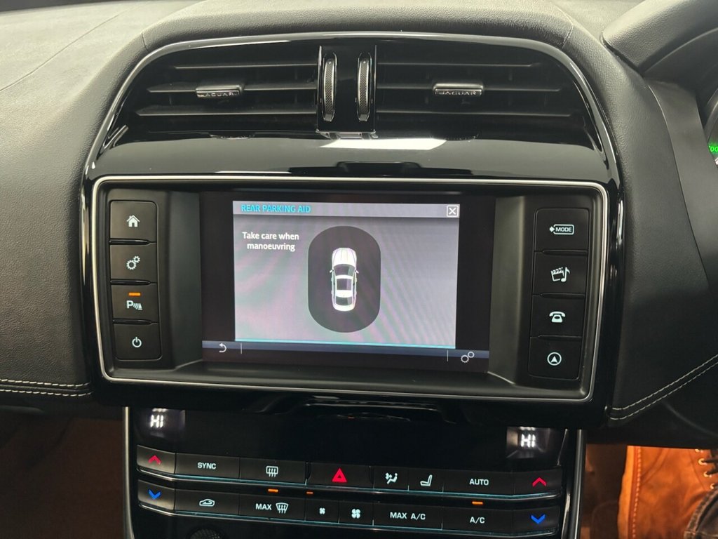 Used Jaguar XE 2018 for sale - 77276425: Photo 42