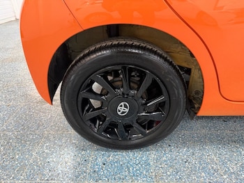 Used Toyota AYGO 2019 for sale - 76973586: Photo