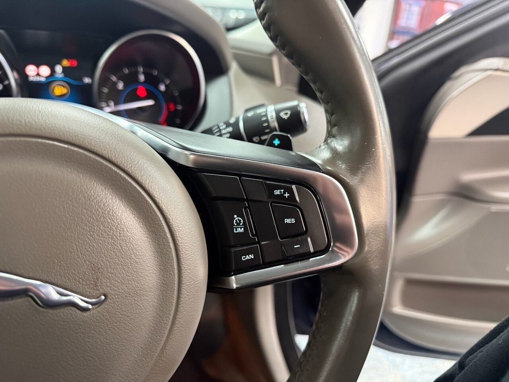 Used Jaguar XE 2018 for sale - 77153514: Photo 34