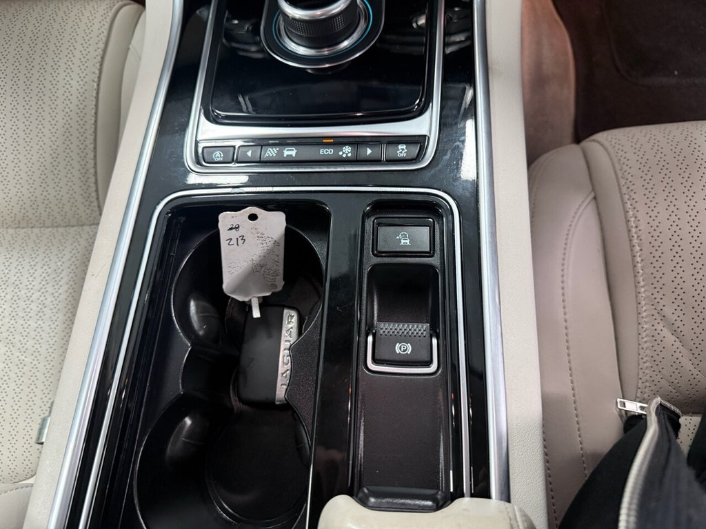 Used Jaguar XE 2018 for sale - 77153514: Photo 47