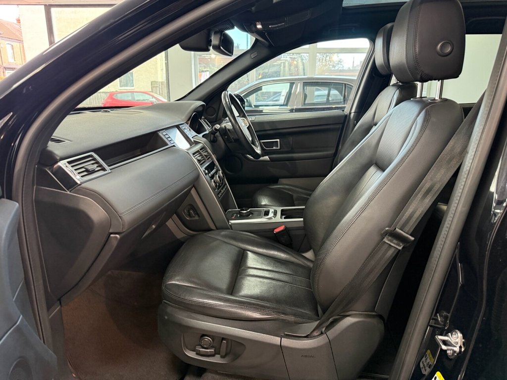 Used Land Rover Discovery Sport 2019 for sale - 77890998: Photo 17