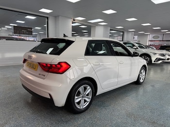 Used Audi A1 2019 for sale - 77177932: Photo