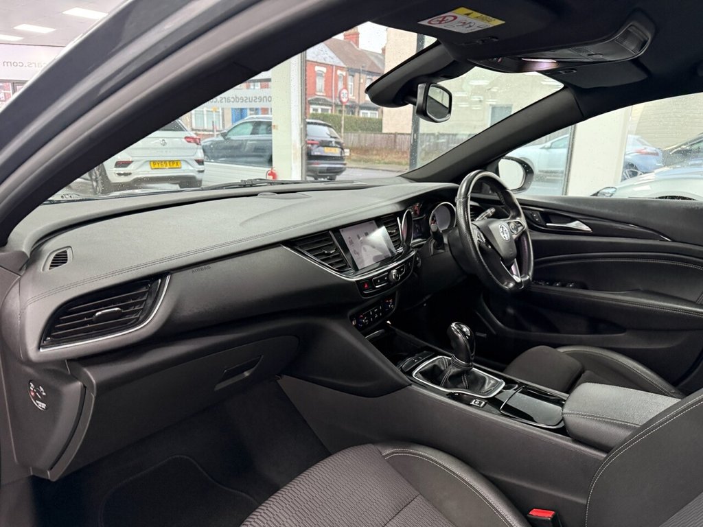 Used Vauxhall Insignia 2017 for sale - 77463940: Photo 15