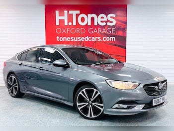 Used Vauxhall Insignia 2017 for sale - 77463940: Photo