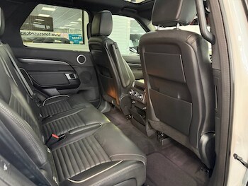 Used Land Rover Discovery 2019 for sale - 78874682: Photo