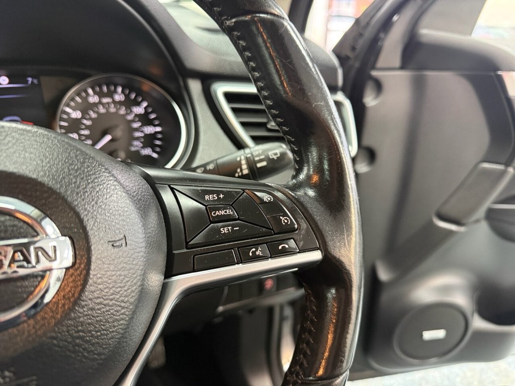 Used Nissan Qashqai 2018 for sale - 77534347: Photo 33