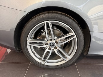 Used Mercedes-Benz E Class 2017 for sale - 79071987: Photo