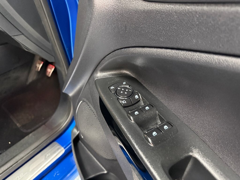 Used Ford Ecosport 2018 for sale - 76776671: Photo 25