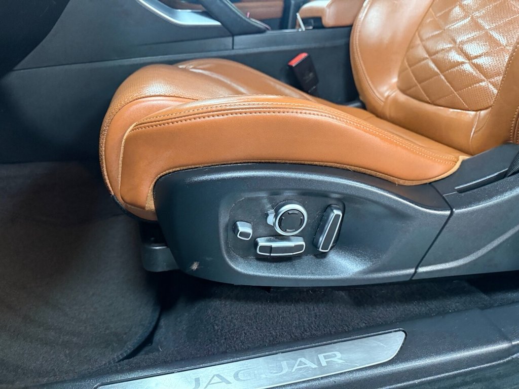 Used Jaguar E-Pace 2018 for sale - 77953158: Photo 18