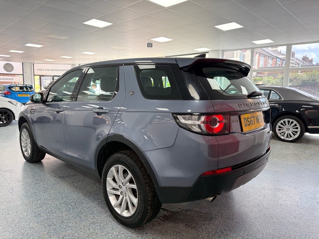 Used Land Rover Discovery Sport 2017 for sale - 76776573: Photo 13