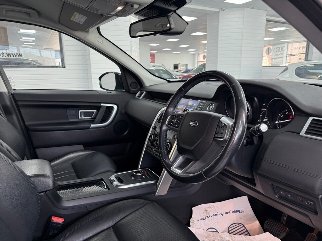 Used Land Rover Discovery Sport 2017 for sale - 76776573: Photo 25
