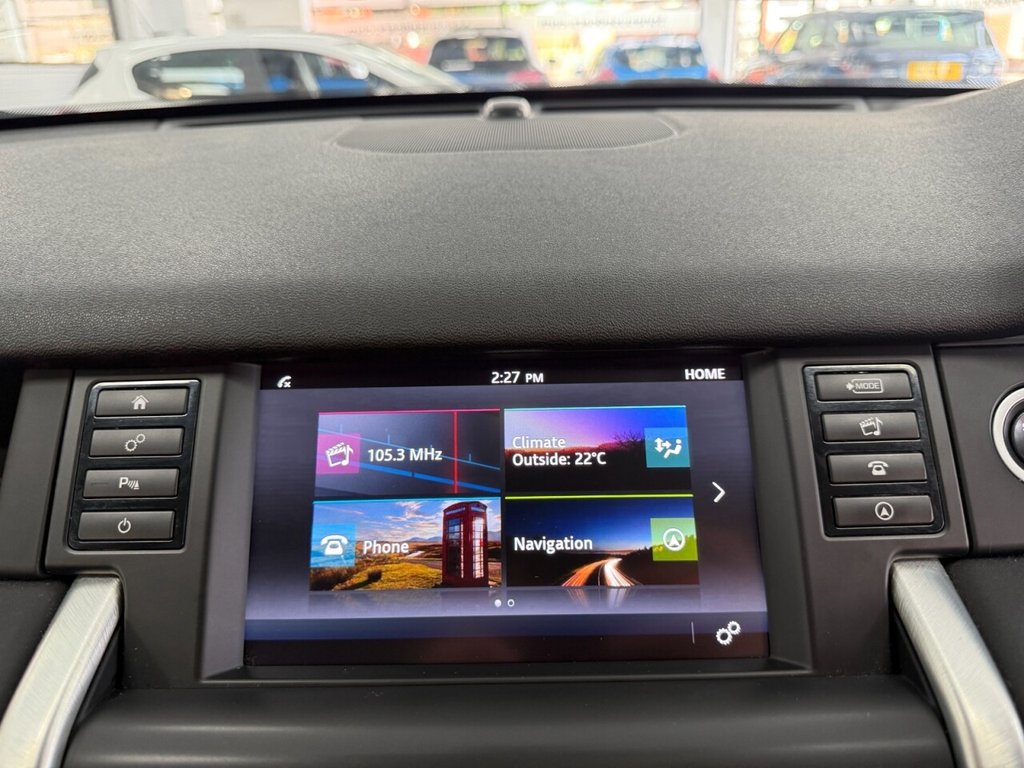 Used Land Rover Discovery Sport 2017 for sale - 76776573: Photo 35