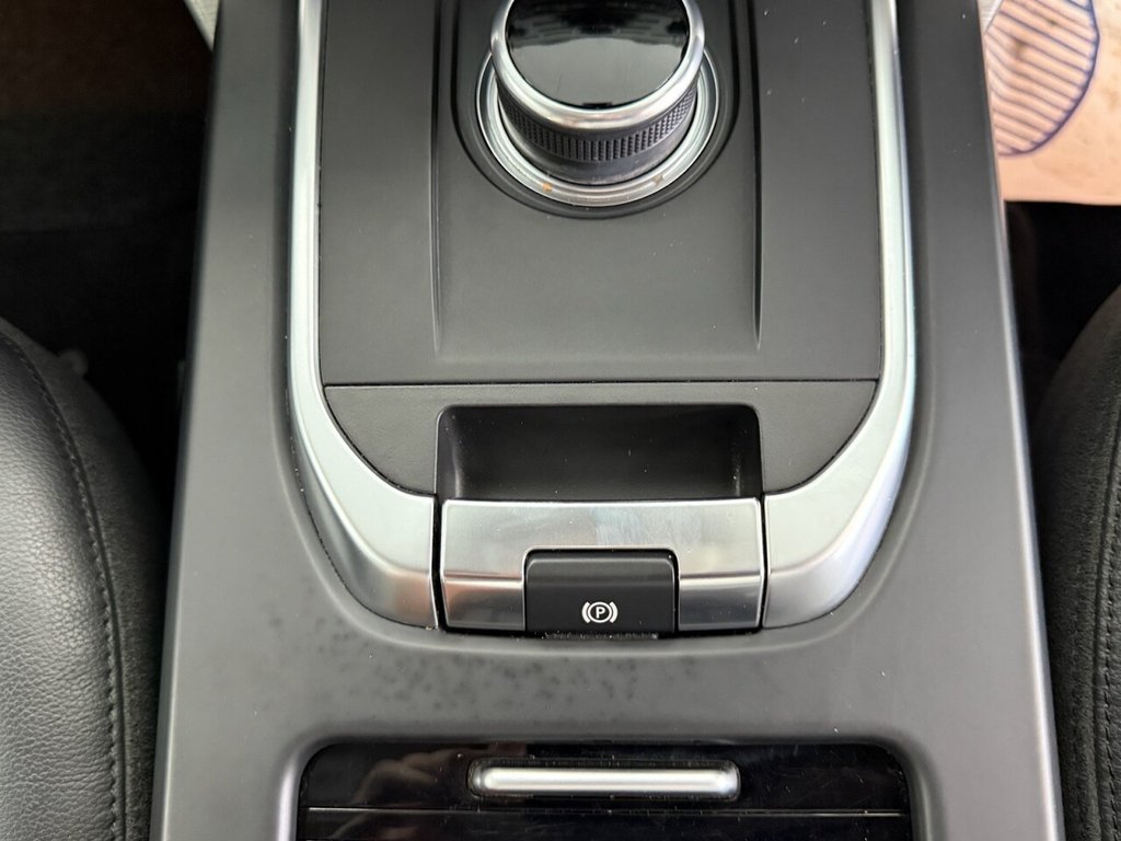 Used Land Rover Discovery Sport 2017 for sale - 76776573: Photo 47