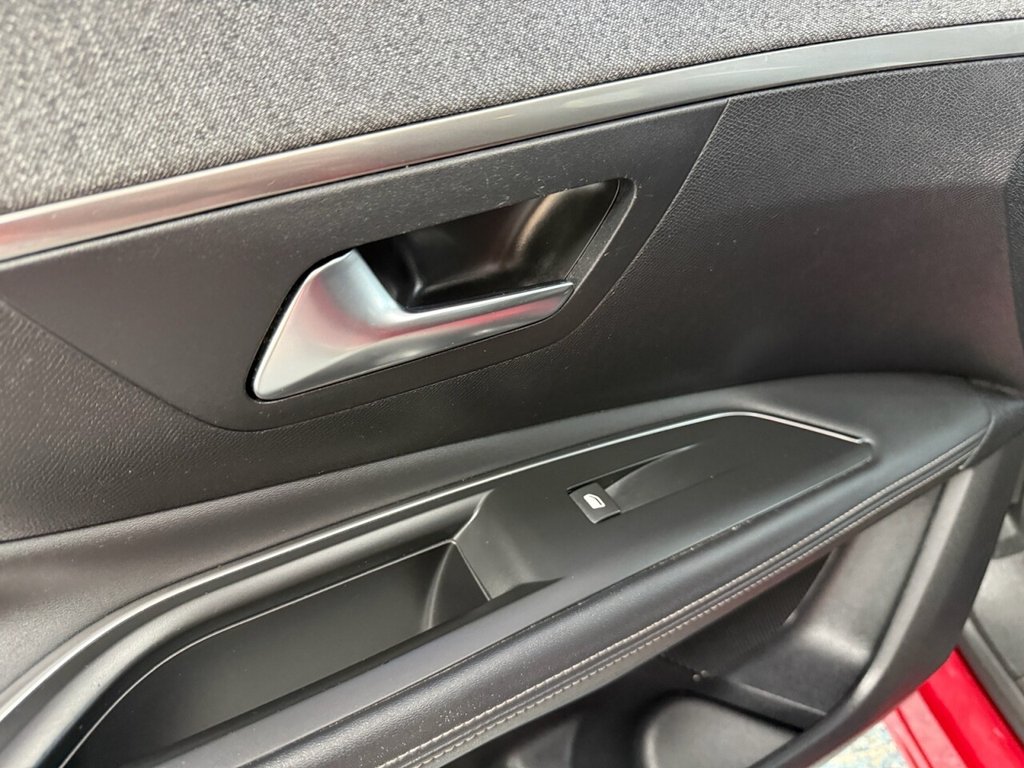 Used Peugeot 3008 2018 for sale - 76776552: Photo 16