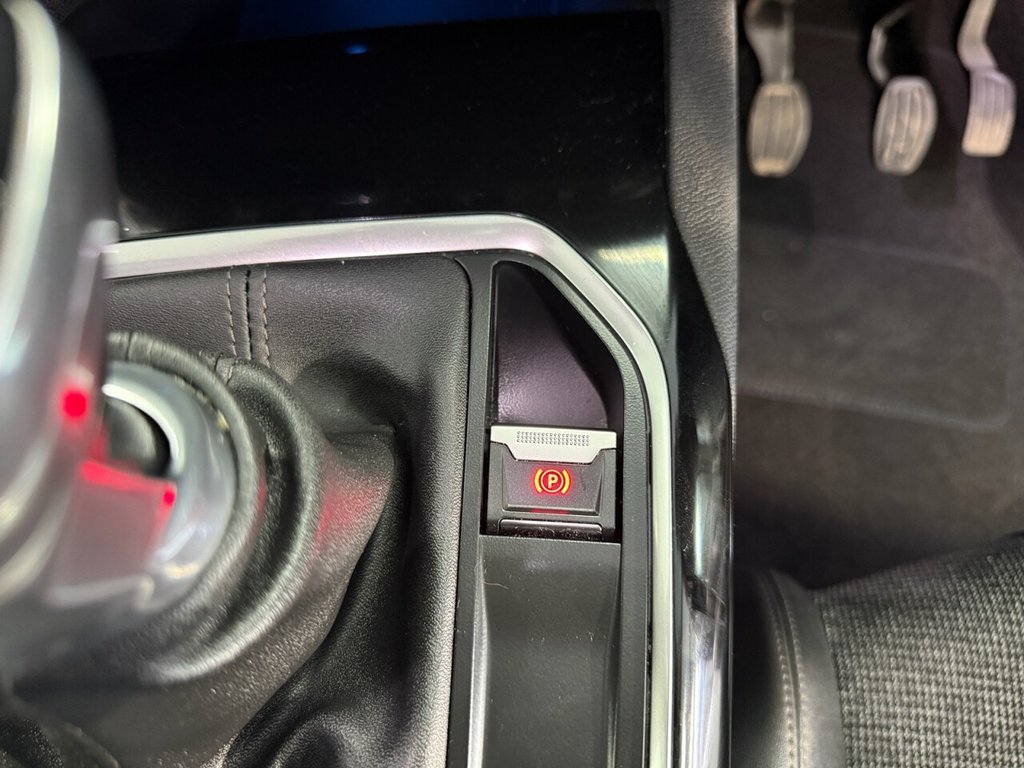 Used Peugeot 3008 2018 for sale - 76776552: Photo 38