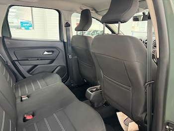 Used Dacia Duster 2023 for sale - 78806080: Photo