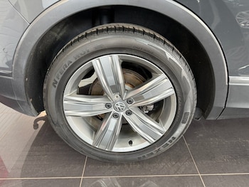 Used Volkswagen Tiguan 2019 for sale - 79155434: Photo