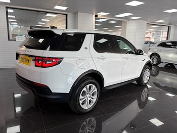 Used Land Rover Discovery Sport 2021 for sale - 78943565: Photo