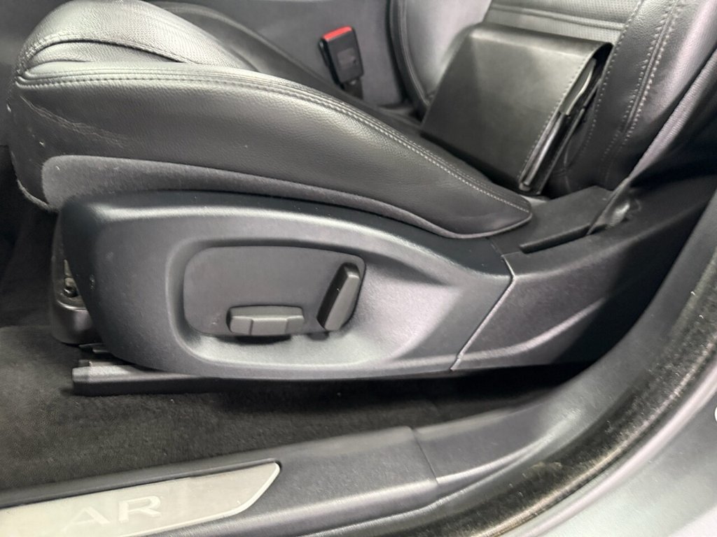Used Jaguar E-Pace 2019 for sale - 77666839: Photo 17