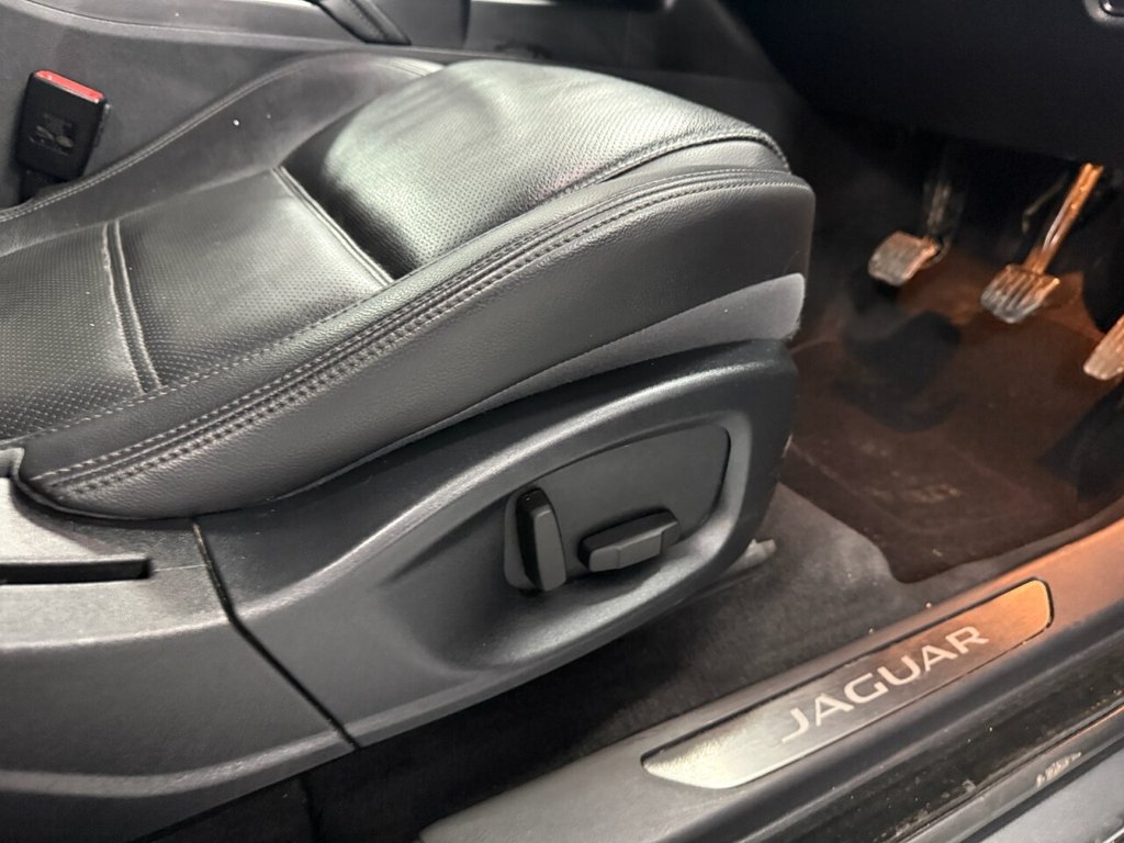 Used Jaguar E-Pace 2019 for sale - 77666839: Photo 27