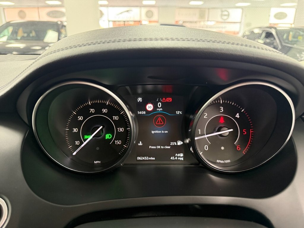 Used Jaguar E-Pace 2019 for sale - 77666839: Photo 30