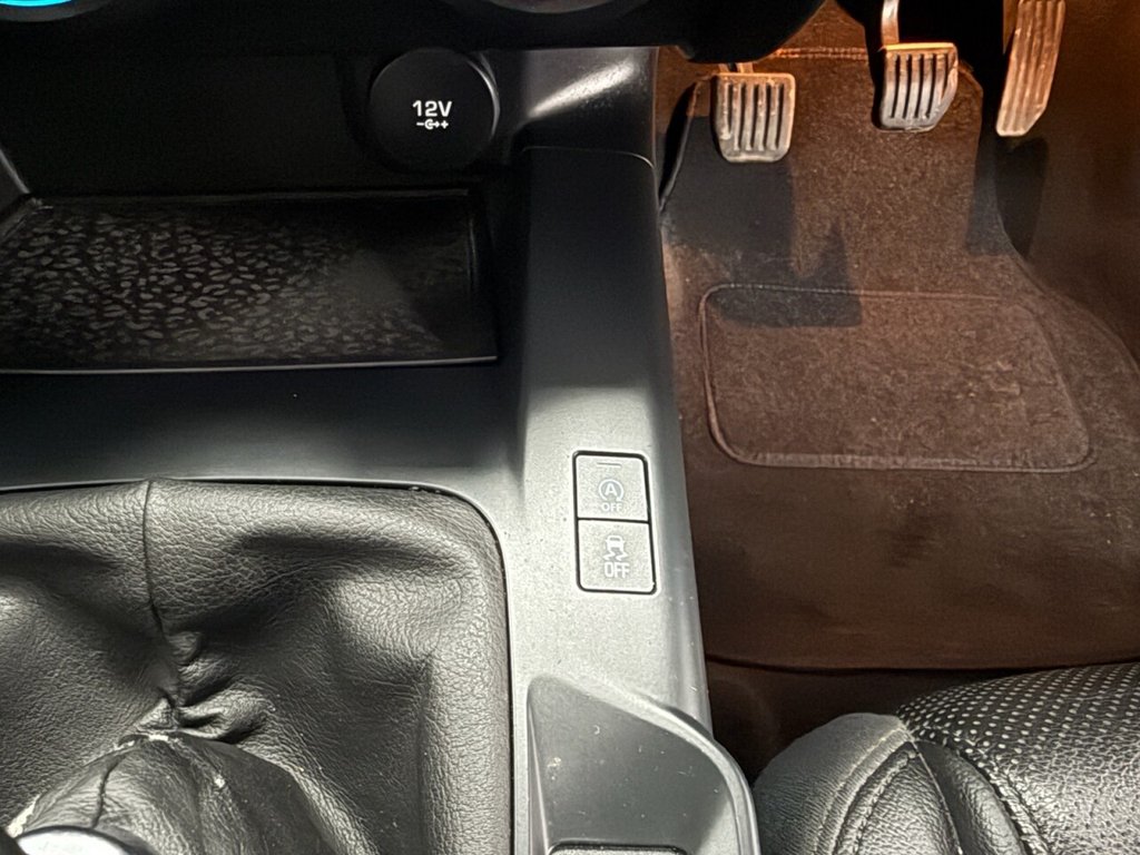 Used Jaguar E-Pace 2019 for sale - 77666839: Photo 39