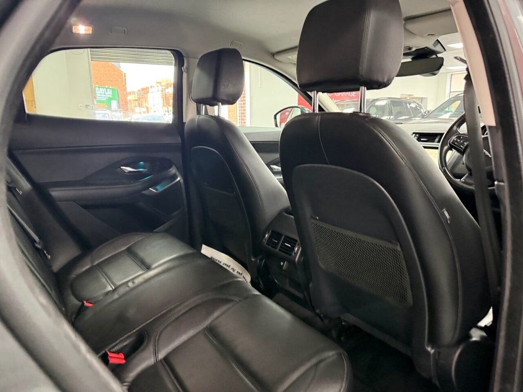 Used Jaguar E-Pace 2019 for sale - 77666839: Photo 4