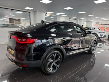 Used Renault Arkana 2023 for sale - 78570100: Photo