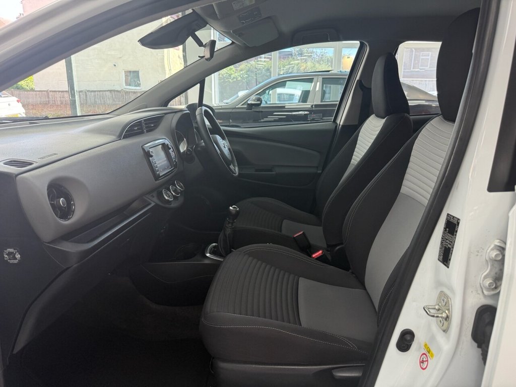 Used Toyota Yaris 2019 for sale - 77084103: Photo 13