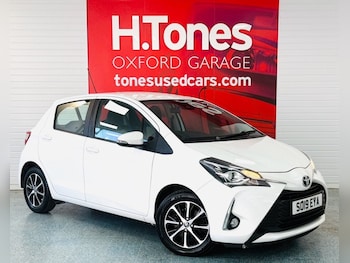 2019 (19) - 1.5 VVT-i Icon Tech 5dr