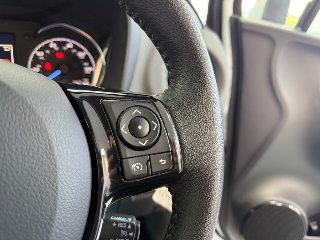 Used Toyota Yaris 2019 for sale - 77084103: Photo 28