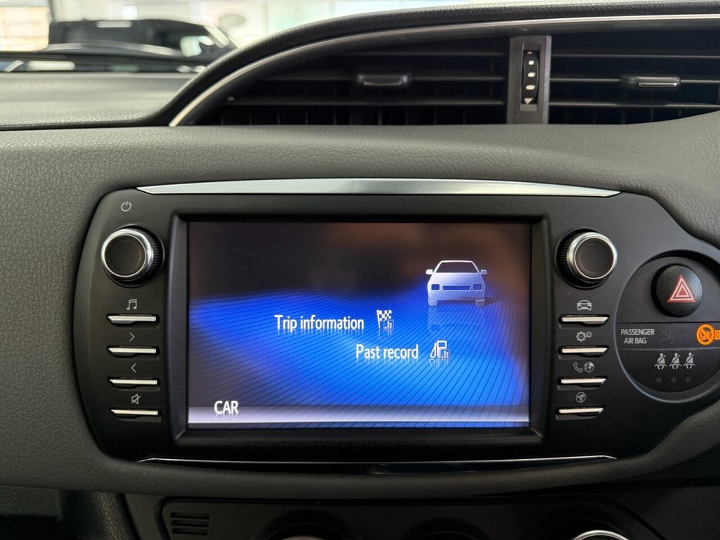 Used Toyota Yaris 2019 for sale - 77084103: Photo 33