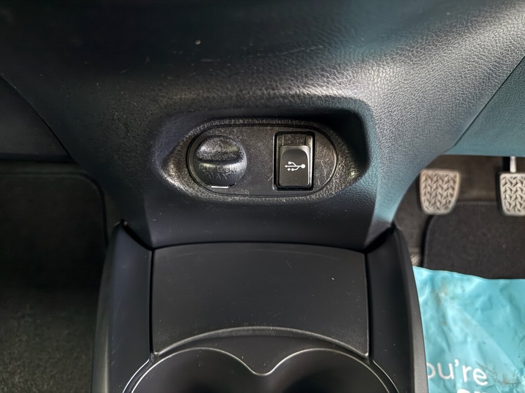 Used Toyota Yaris 2019 for sale - 77084103: Photo 37