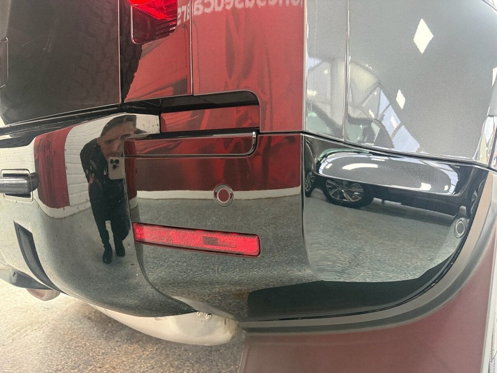 Used Land Rover Defender 2024 for sale - 76776689: Photo 12