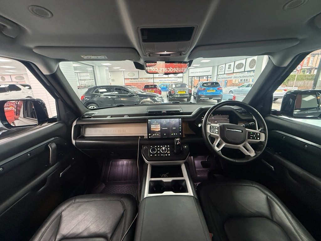 Used Land Rover Defender 2024 for sale - 76776689: Photo 13