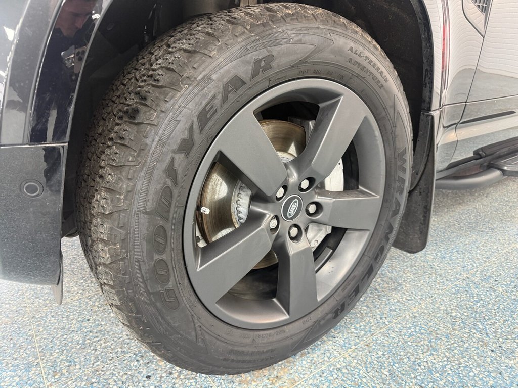 Used Land Rover Defender 2024 for sale - 76776689: Photo 38