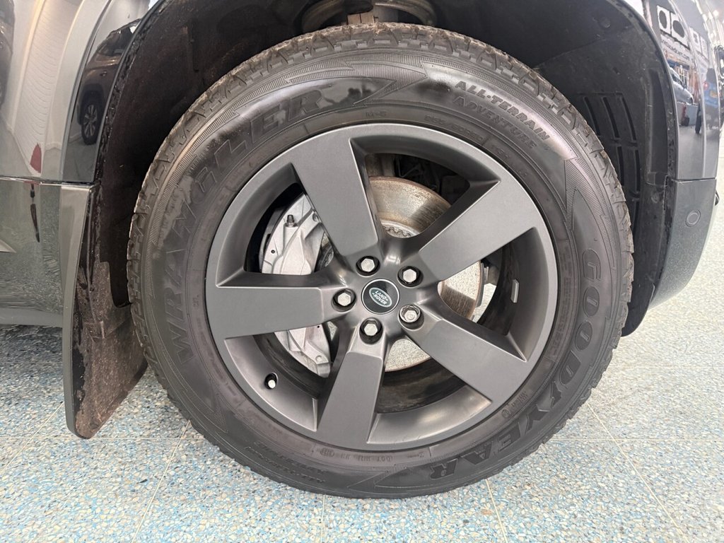 Used Land Rover Defender 2024 for sale - 76776689: Photo 43