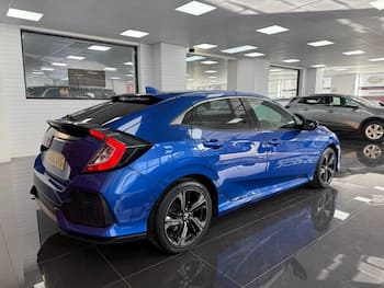 Used Honda Civic 2018 for sale - 79722430: Photo