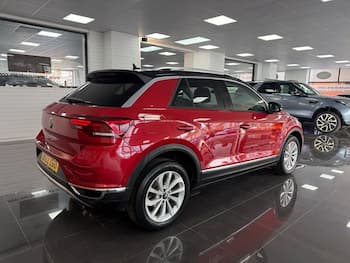 Used Volkswagen T-Roc 2022 for sale - 79817927: Photo